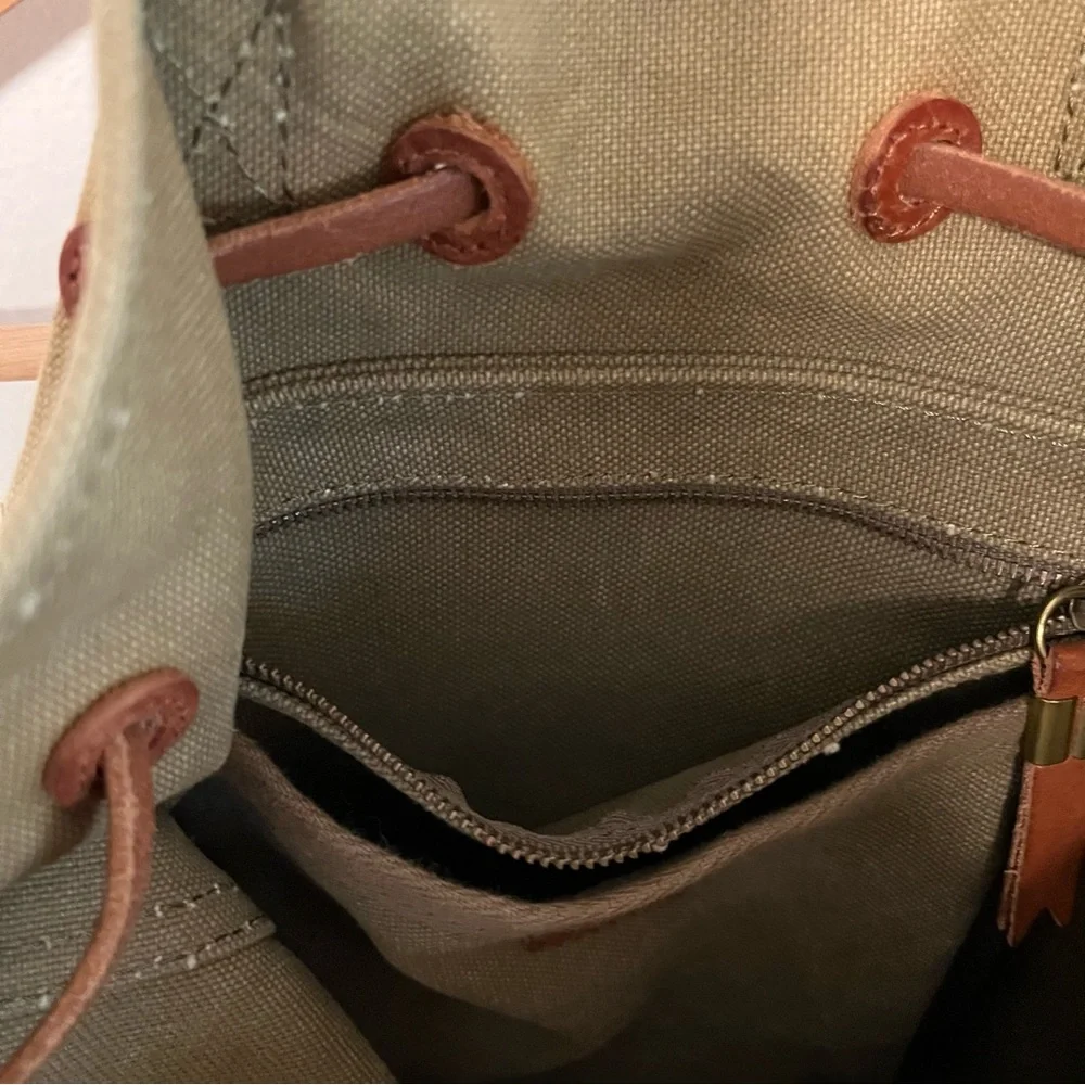Madewell Canvas Somerset Drawstring Backpack in Olive - Picture 7 of 15